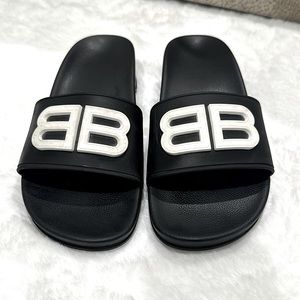 Balenciaga BB Rubber Slides